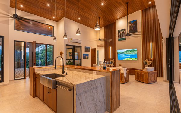 J1-kitchen-highceilings