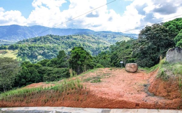 Lot D2-05